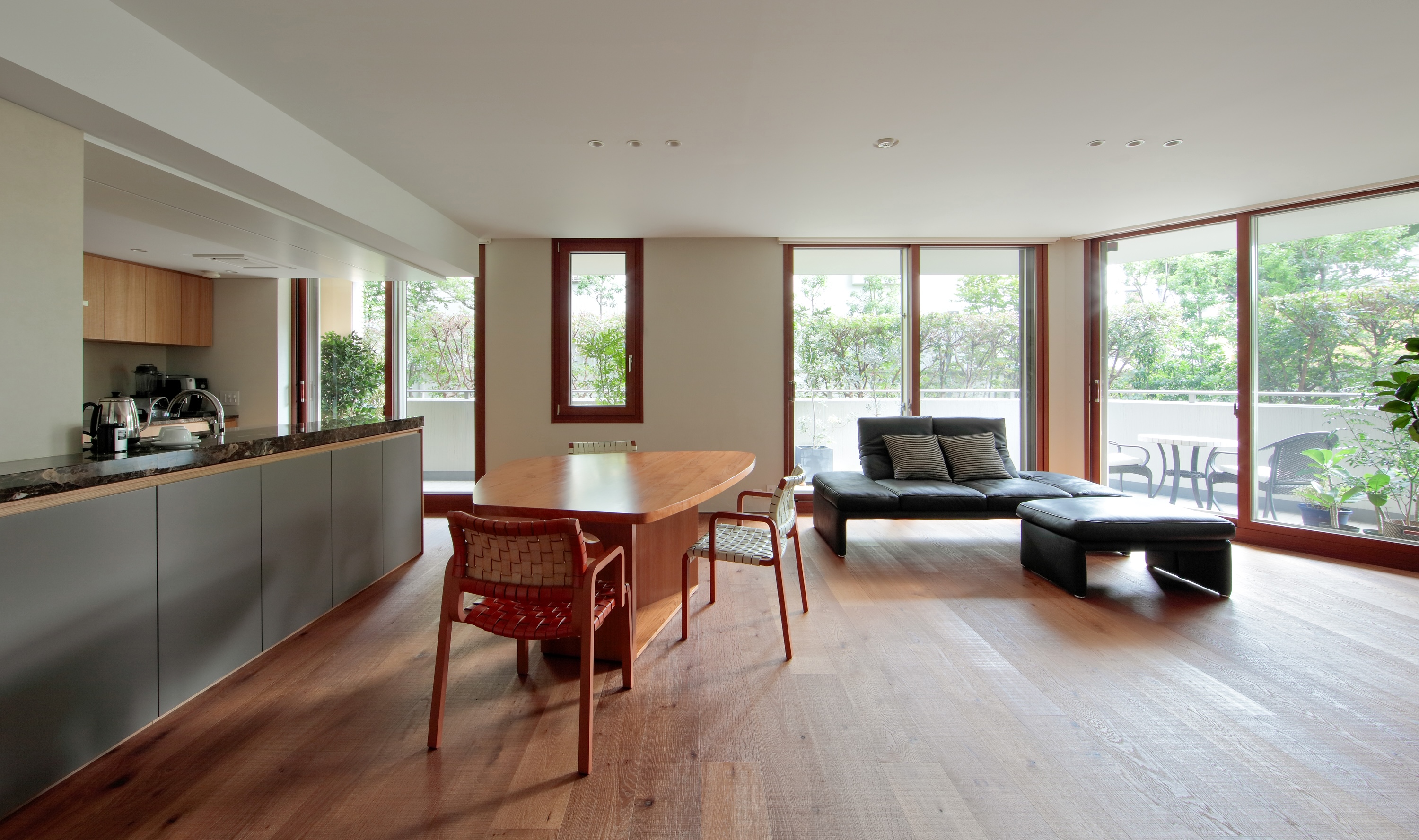 メインビジュアル3