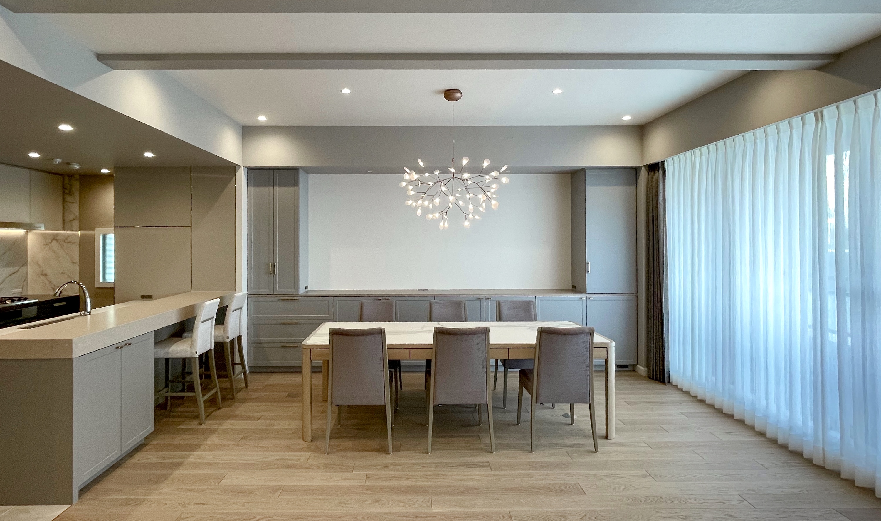 メインビジュアル4